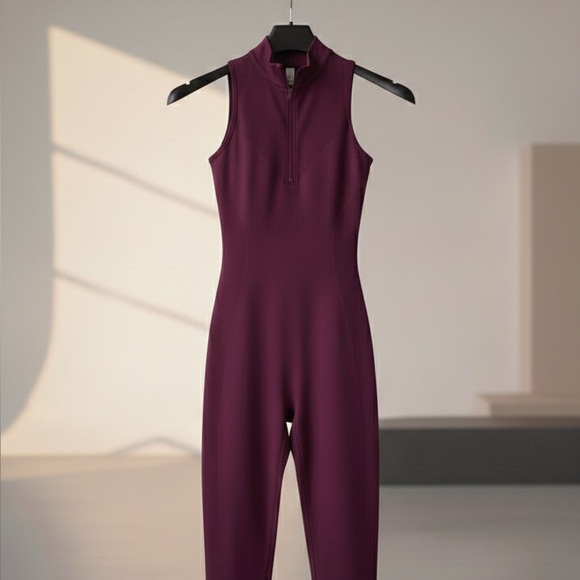 Fabletics x Khloé Kardashian Oasis Seamless Jumpsuit – Shadow Purple – Sz Medium - Picture 5 of 8